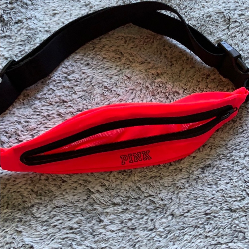 Fanny pack
